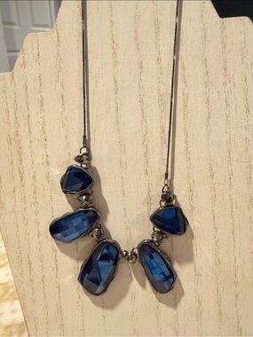 paparazzi Shimmering Deep Blue Faceted Statement Necklace